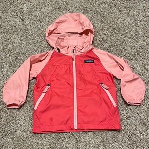 Patagonia pink lightweight rain jacket girls 12-18M like new